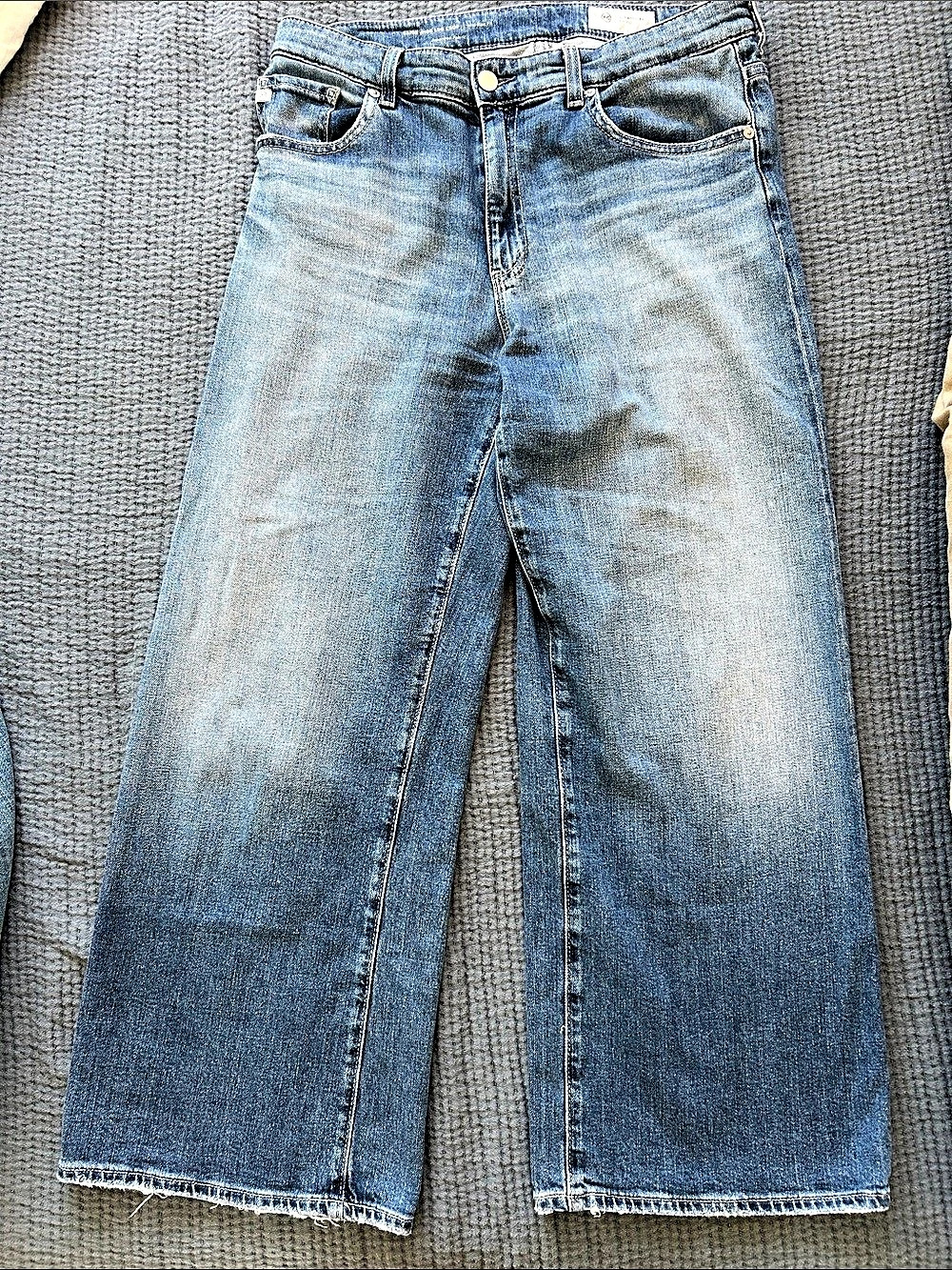 5 pair women’s size 29 jeans. AG, Pilcro, Splendid and Quince. 2 wide leg, 3 str
